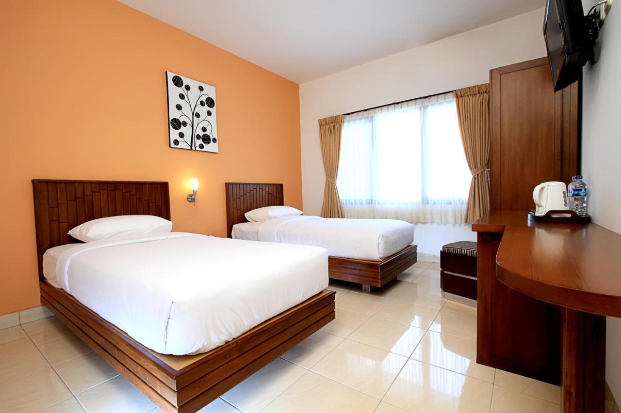 Maesa Hotel Ponorogo Cameră foto