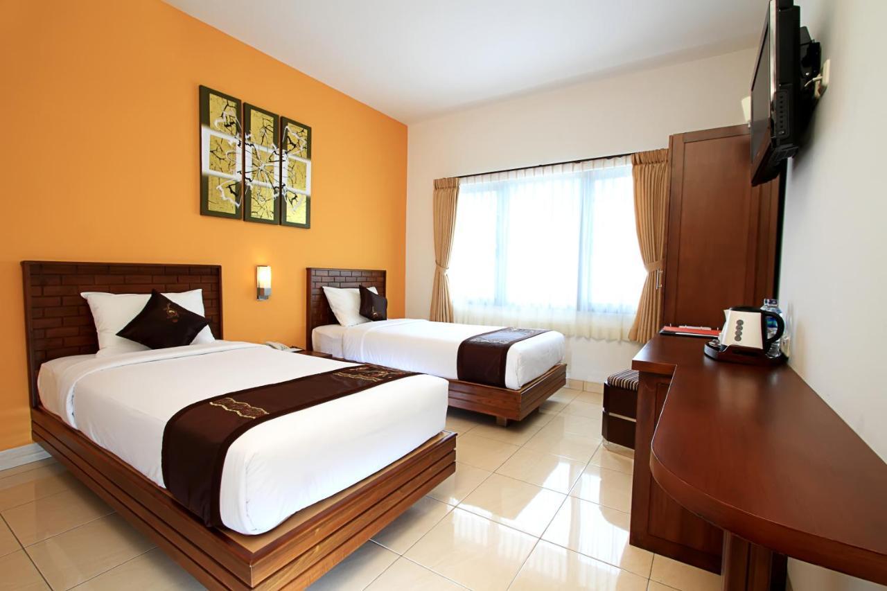 Maesa Hotel Ponorogo Cameră foto